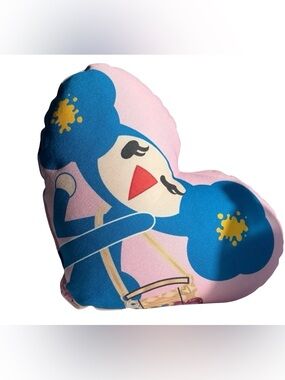 COACH BLUEBERRY POPPY CHAN HEART PILLOW